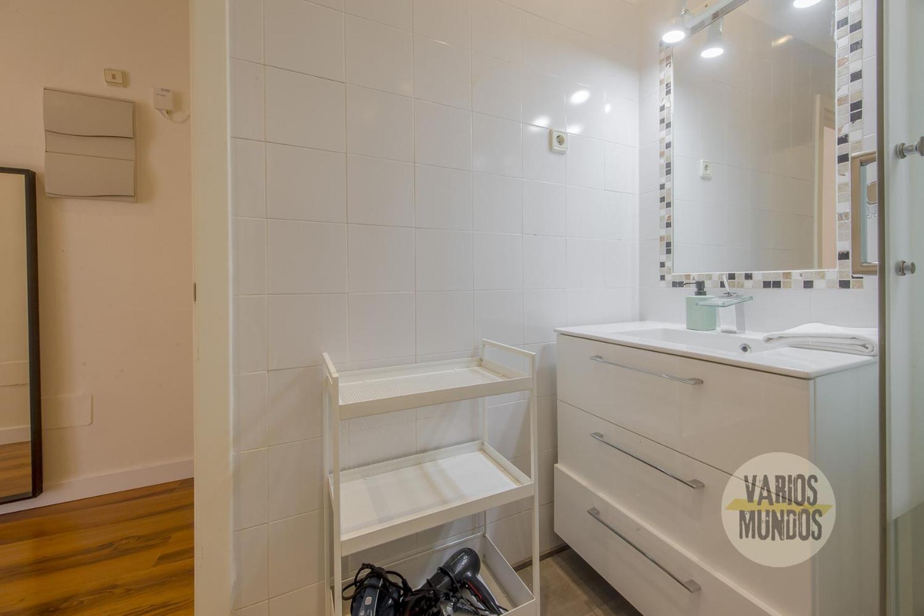 Downtown Apt 1Hab Para 3Pax En La Plaza De Chueca Madrid Dış mekan fotoğraf